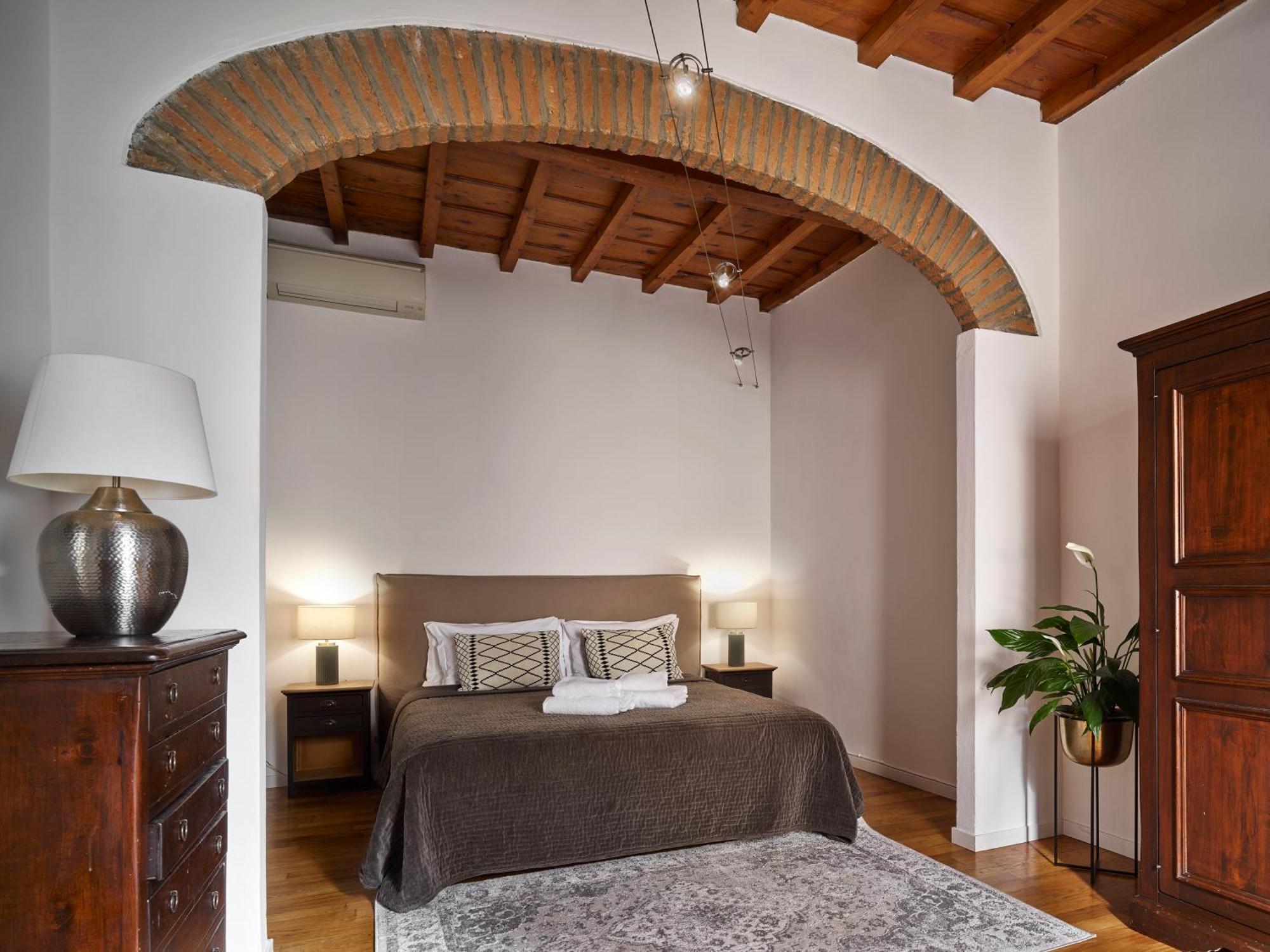 Apartamento Location W/ Breathtaking Views Chic Palace Florencia
